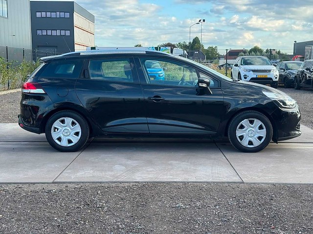 Renault - clio estate - 1.5 dci expression gt-596-x 2015 iaw - afbeelding 4 van  18