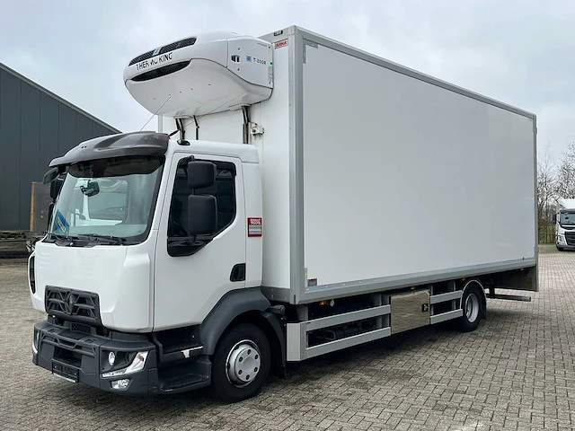 Renault - d210 - koeltruck - handgeschakeld - bloemen - thermo king t800-r 2019 - vrachtwagen - afbeelding 1 van  23