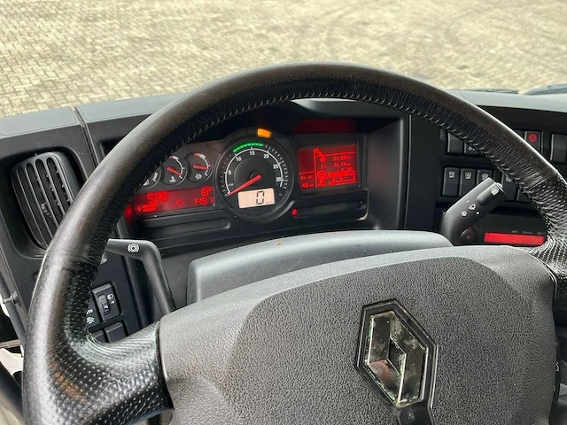 Renault - d210 - koeltruck - handgeschakeld - bloemen - thermo king t800-r 2019 - vrachtwagen - afbeelding 14 van  23