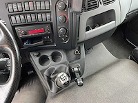 Renault - d210 - koeltruck - handgeschakeld - bloemen - thermo king t800-r 2019 - vrachtwagen - afbeelding 15 van  23