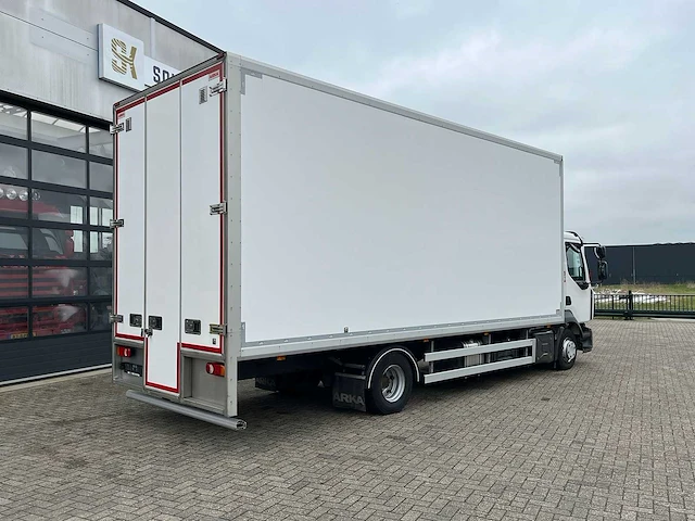 Renault - d210 - koeltruck - handgeschakeld - bloemen - thermo king t800-r 2019 - vrachtwagen - afbeelding 20 van  23