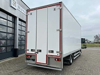 Renault - d210 - koeltruck - handgeschakeld - bloemen - thermo king t800-r 2019 - vrachtwagen - afbeelding 21 van  23