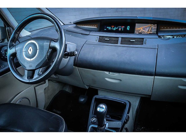 Renault - grand espace - 3.5 v6 initiale 55-sv-zj - afbeelding 14 van  19