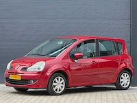 Renault - grand modus - 2011 - 1.6-16v dynamique - 01-pbh-2 - personenauto - afbeelding 1 van  13