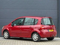 Renault - grand modus - 2011 - 1.6-16v dynamique - 01-pbh-2 - personenauto - afbeelding 9 van  13