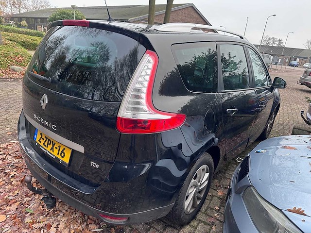 Renault - grand scénic - 1.2 tce limited - 2-zpx-16 - afbeelding 14 van  18