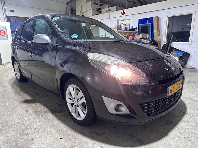 Renault - grand scénic - 1.4 tce celsium 7p. - 66-ltr-9 - afbeelding 16 van  19