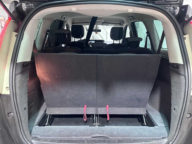 Renault - grand scénic - 1.4 tce celsium 7p. - 66-ltr-9 - afbeelding 7 van  19