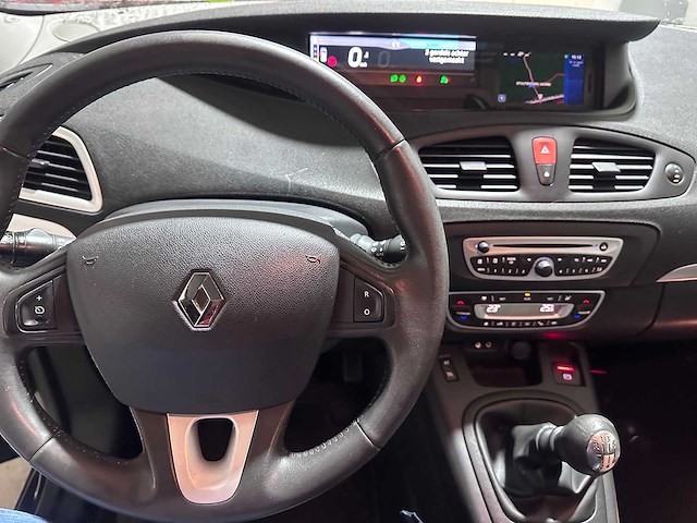 Renault - grand scénic - 1.4 tce celsium 7p. - 66-ltr-9 - afbeelding 19 van  19