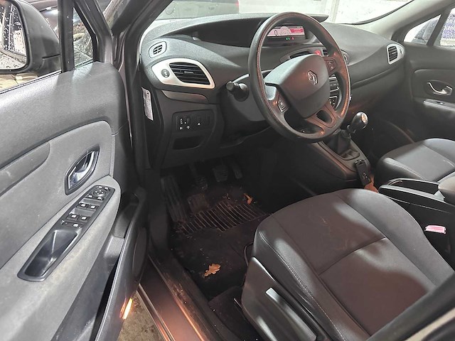 Renault - grand scénic - 1.4 tce expression - 50-jdv-6- 2009 - afbeelding 15 van  17