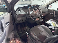 Renault - grand scénic - 2.0-16v tech line - 78-hxd-1- 2009 - afbeelding 10 van  11