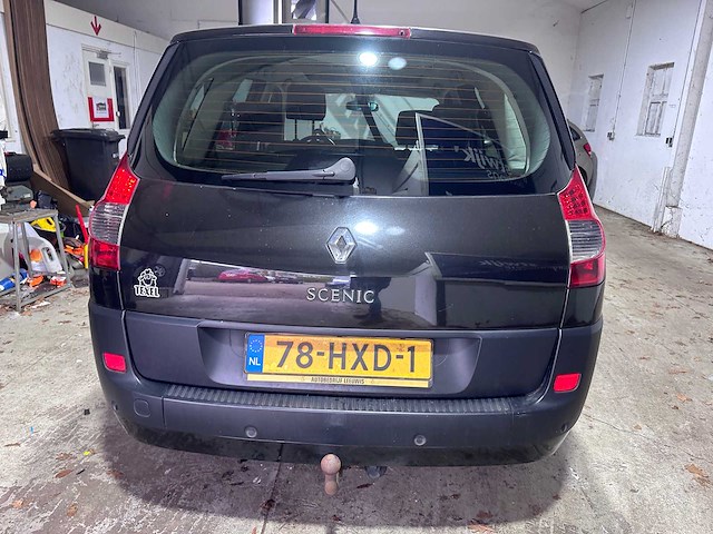 Renault - grand scénic - 2.0-16v tech line - 78-hxd-1- 2009 - afbeelding 11 van  17
