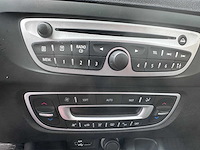 Renault - grand scénic - 2.0 dynamique automaat- 93-kld-4- 2010 - afbeelding 11 van  14