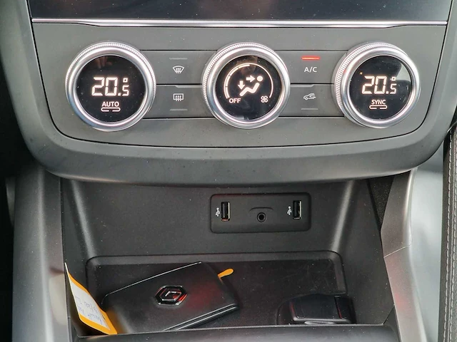 Renault - kadjar - 1.3 tce techno - 2021 - jjj-35-d - personenauto - afbeelding 7 van  21