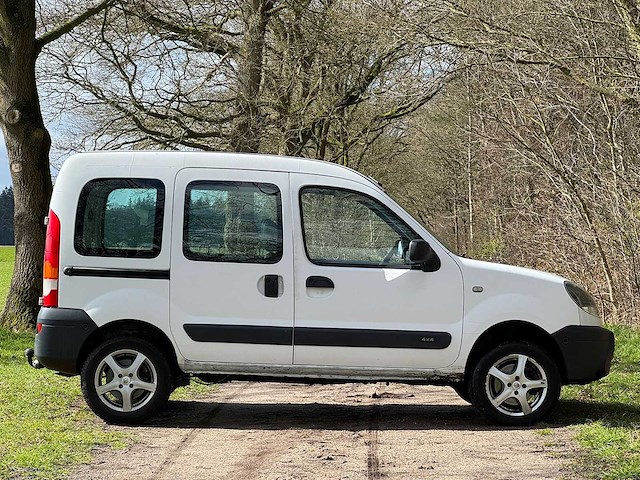 Renault - kangoo - 4x4 - 2006 - personenauto - afbeelding 12 van  13