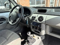 Renault - kangoo express - 1.2 confort - benzine - bedrijfswagen - 2004 - afbeelding 5 van  26