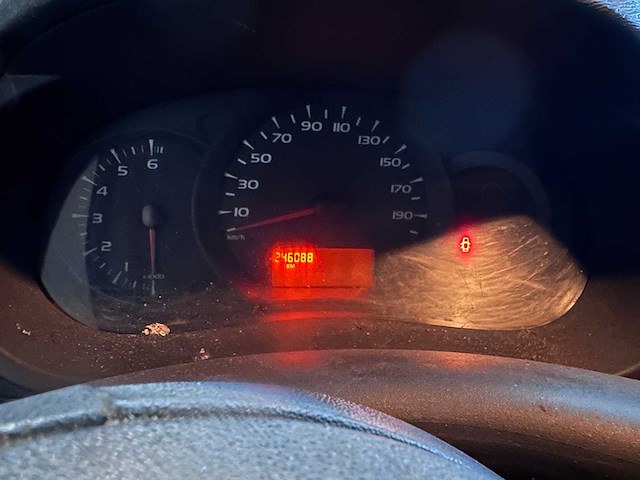 Renault - kangoo express - 1.5 dci 75 expr.comf - 1-vvl-83 - afbeelding 2 van  4