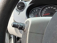 Renault - kangoo express - 1.5 dci 75 expr.comf - van - afbeelding 4 van  19