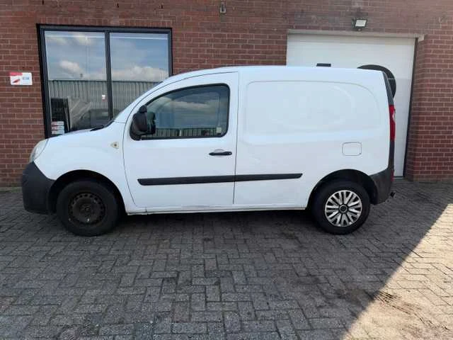 Renault - kangoo express - 1.5 dci 75 expr.comf - van - afbeelding 13 van  19