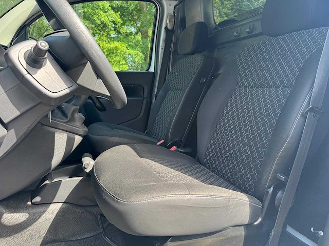Renault - kangoo express - 1.6-16v expr.comfort benzine - v-34-nkp - afbeelding 11 van  19