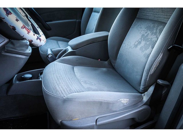 Renault - kangoo family - 1.6-16v privilège 55-zl-xs - afbeelding 2 van  16