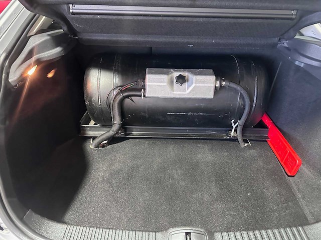 Renault - laguna - 2.0-16v turbo automaat tech line kpg g3- 90-xl-gp - afbeelding 10 van  20