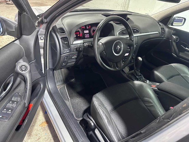 Renault - laguna - 2.0-16v turbo automaat tech line kpg g3- 90-xl-gp - afbeelding 19 van  20