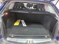 Renault - laguna grand tour - 2.0-16v tech line lpg- 22-xk-pk- 2007 - afbeelding 2 van  18