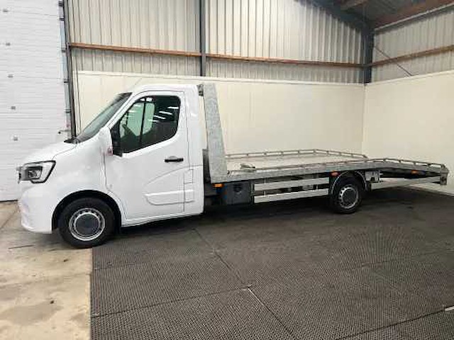Renault - master - autotransporter - bedrijfswagen - 2021 - afbeelding 1 van  24