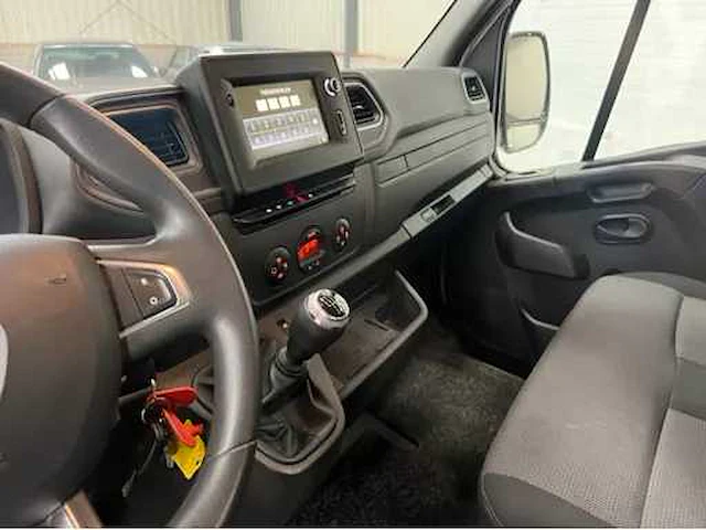 Renault - master - autotransporter - bedrijfswagen - 2021 - afbeelding 4 van  27