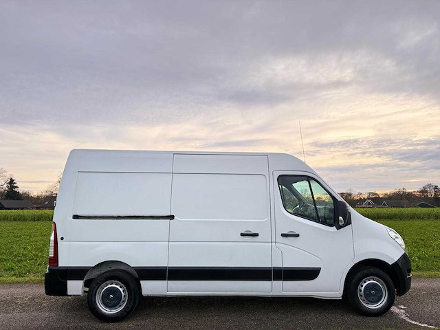 Renault - master - t33 2.3 dci l2h3 eco - v-209-nt - afbeelding 7 van  12