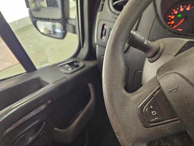 Renault - master - t35 2.3 dci l2h2 - bedrijfswagen - afbeelding 2 van  12