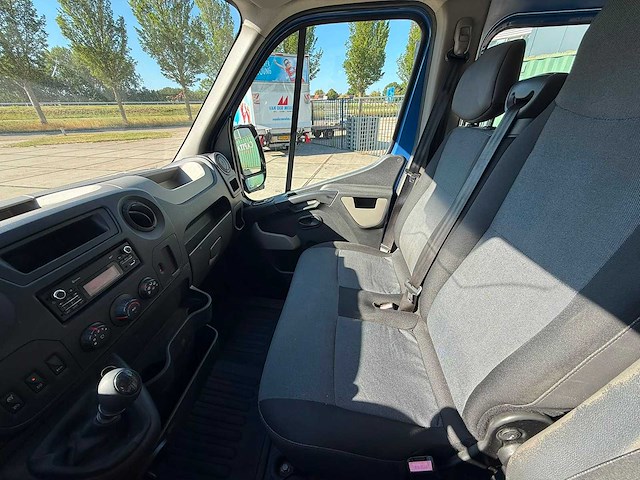 Renault - master - t35 2.3 dci l2h2 en. - bedrijfswagen 2017 - afbeelding 5 van  14