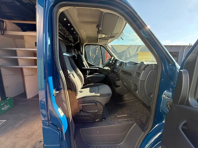 Renault - master - t35 2.3 dci l2h3 en. - bedrijfswagen 2019 - afbeelding 3 van  3