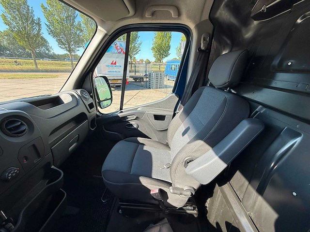Renault - master - t35 2.3 dci l2h3 en. - bedrijfswagen - afbeelding 3 van  14