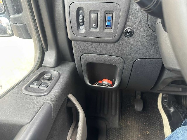 Renault - master - t35 2.3 dci l3h2 eco - oprijwagen - afbeelding 8 van  23