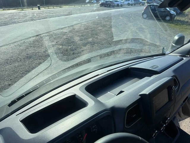 Renault - master - t35 2.3dci l3h2 w.e. - bedrijfswagen - afbeelding 30 van  50