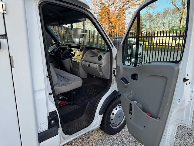 Renault - master - t35 2.5dci 2 paardswagen - 89-vzx-7 - 2006 - afbeelding 13 van  26