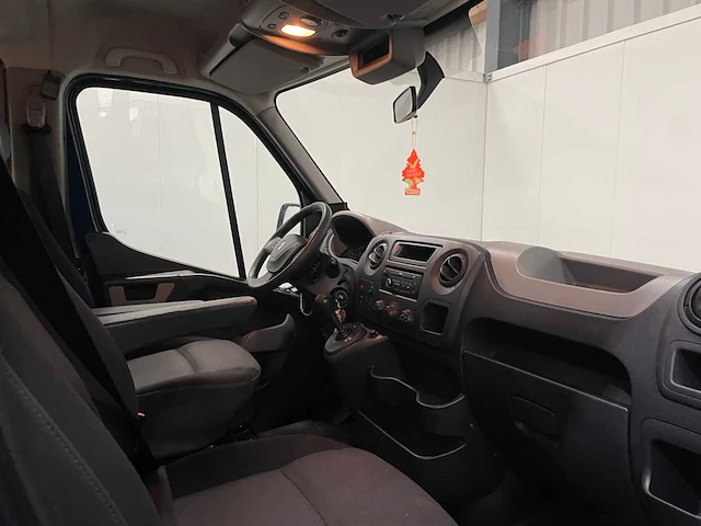 Renault - master -automaat - rolstoelbus - rolstoellift - bedrijfswagen - 2014 - afbeelding 8 van  32