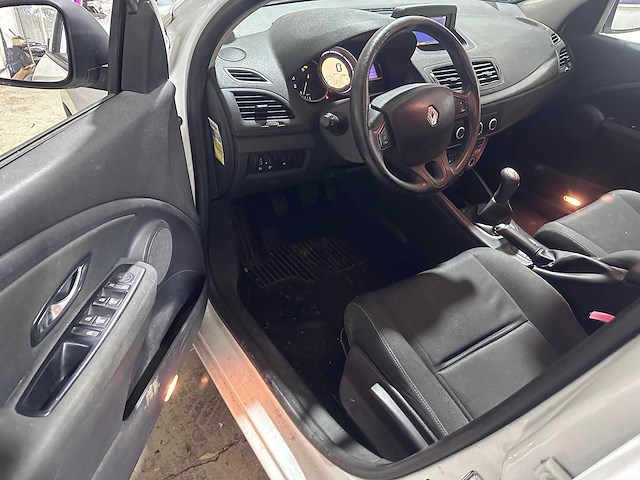 Renault - mégane - 1.5 dci expression van- 9-vrl-96 - afbeelding 18 van  19
