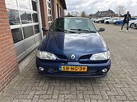 Renault - mégane - cabrio - 1.6e - personenauto - 1997 - afbeelding 21 van  23