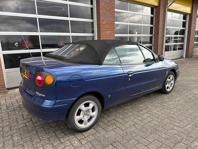 Renault - mégane - cabrio - 1.6e - personenauto - 1997 - afbeelding 23 van  23