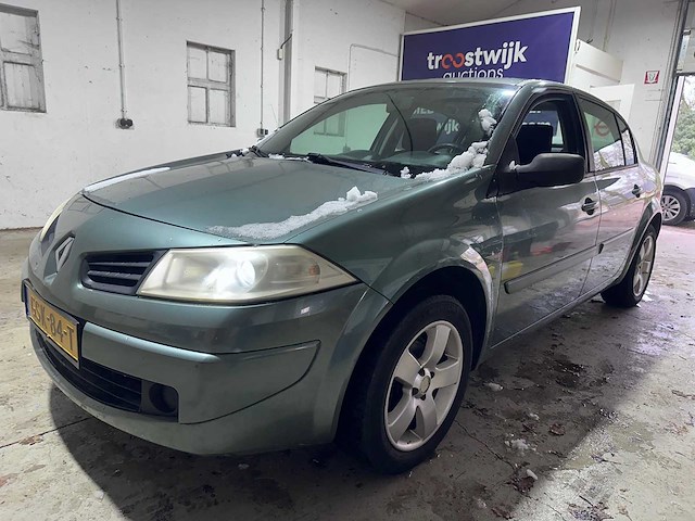 Renault - megane 1.4 - sedan - gsk-84-t - afbeelding 1 van  14