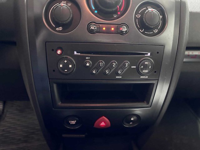 Renault - megane 1.4 - sedan - gsk-84-t - afbeelding 3 van  10