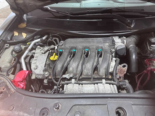 Renault - mégane coupé-cabriolet - 2.0-16v priv.luxe - 13-sk-kd- 2006 - afbeelding 10 van  19