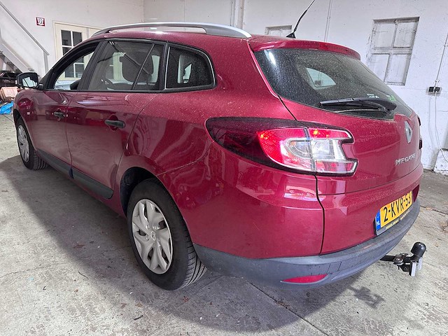 Renault - mégane estate - 1.2 tce authentique - 2-kvr-53- 2013 - afbeelding 1 van  4