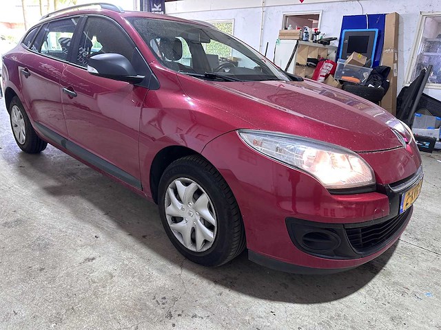 Renault - mégane estate - 1.2 tce authentique - 2-kvr-53- 2013 - afbeelding 7 van  10