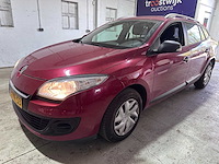 Renault - mégane estate - 1.2 tce authentique - 2-kvr-53- 2013 - afbeelding 1 van  17