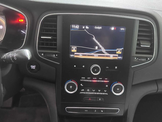 Renault - mégane estate - 1.2 tce bose - rf-930-s- 2017 - afbeelding 4 van  16
