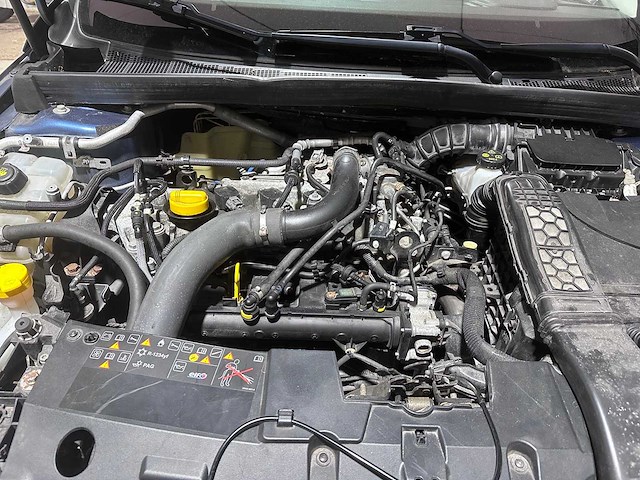 Renault - mégane estate - 1.2 tce bose - rf-930-s- 2017 - afbeelding 10 van  16